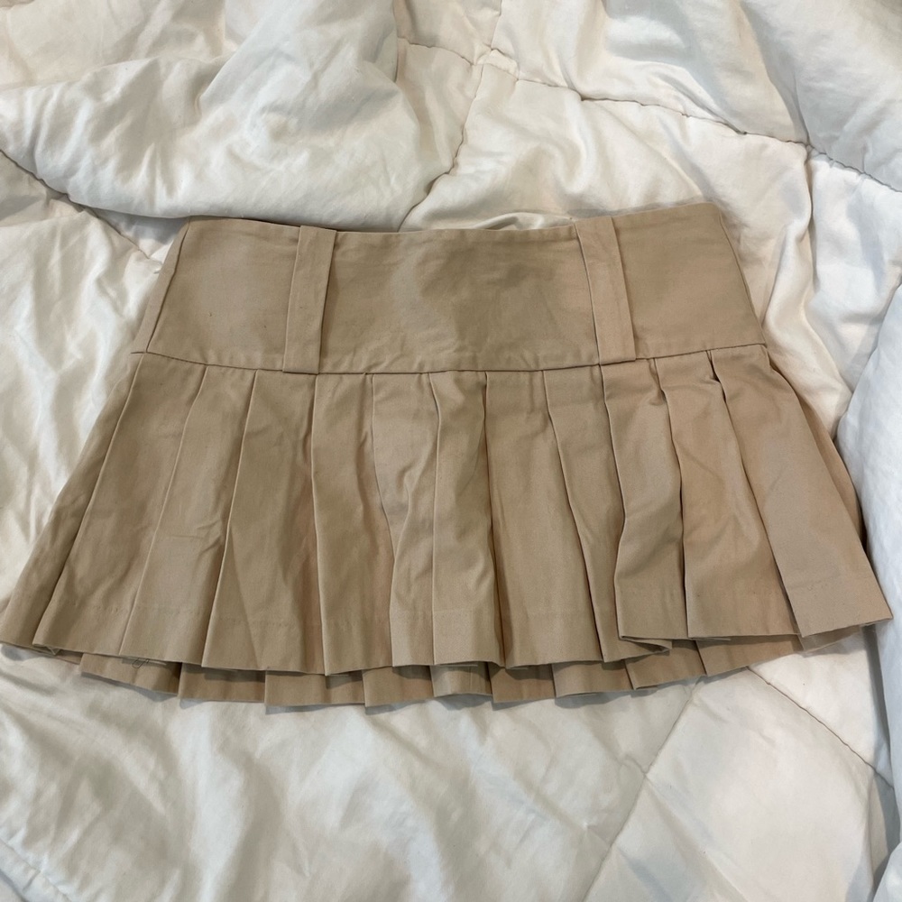 topshop low rise pleated mini skirt